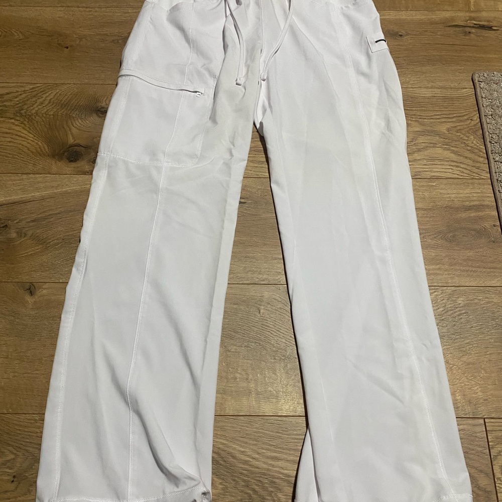 Cherokee Women's White Cargo Pants
